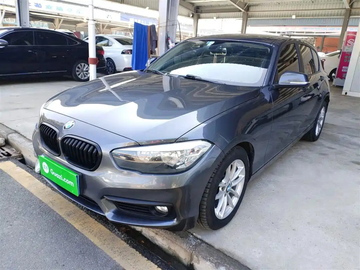 BMW 1-SERIES IMPORT  2019