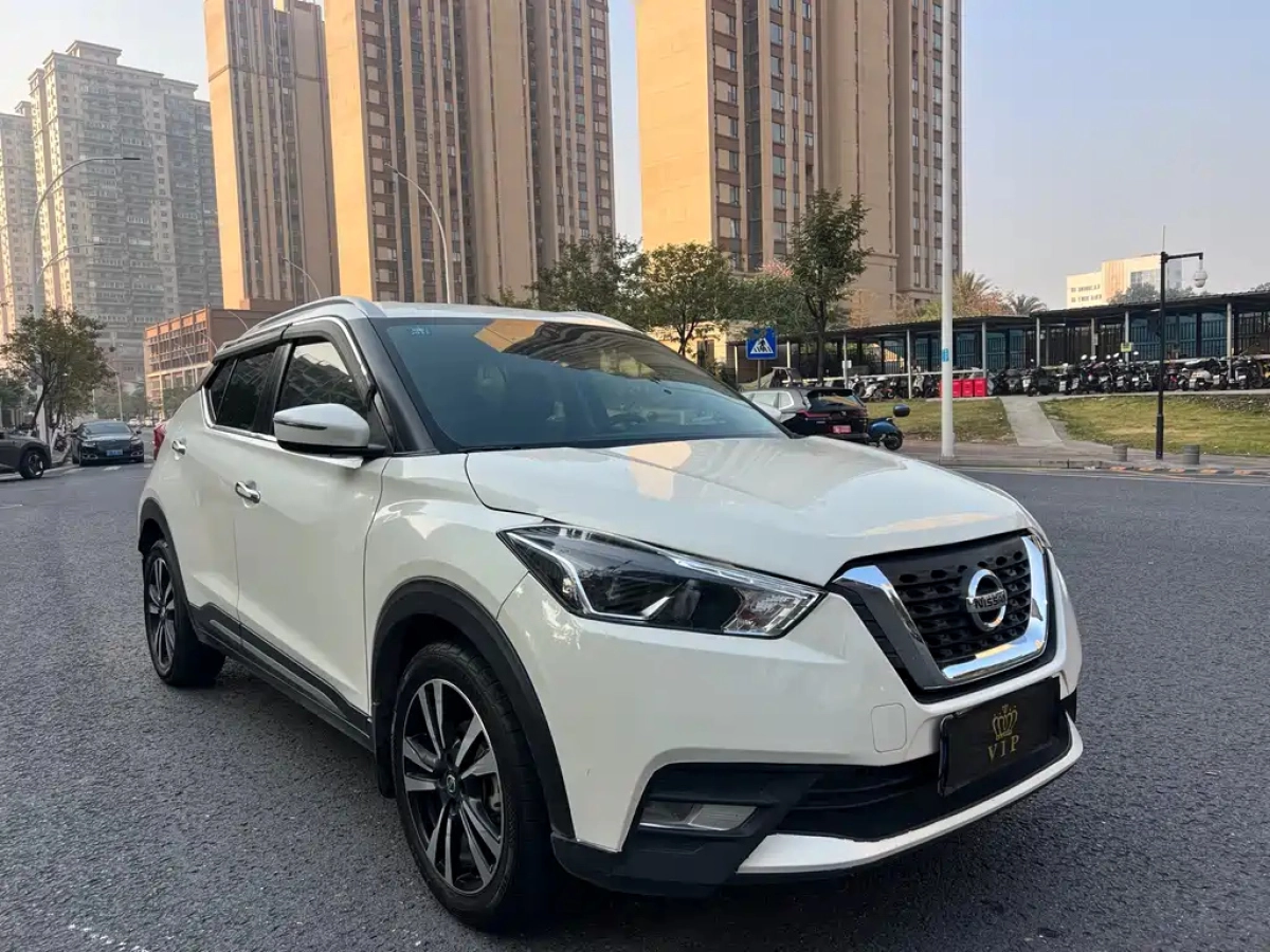 NISSAN KICKS