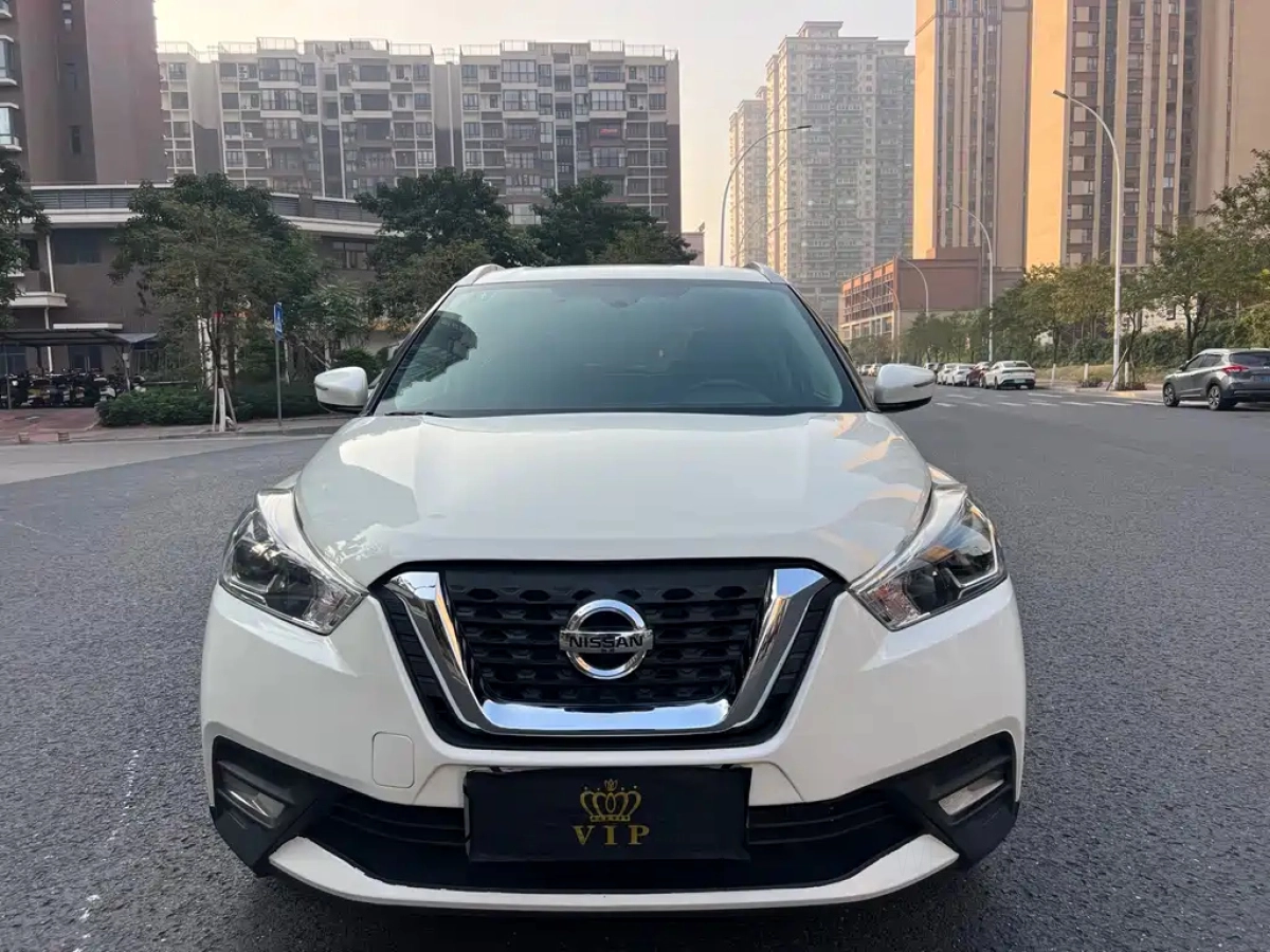 NISSAN KICKS