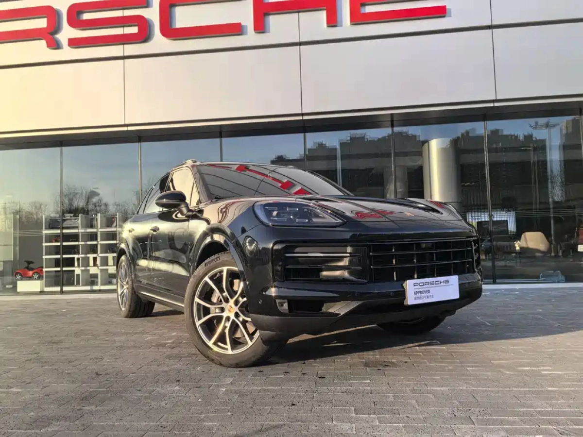 PORSCHE CAYENNE