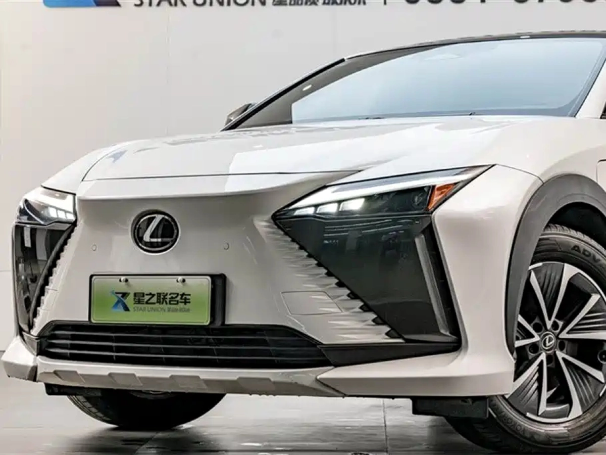 LEXUS RZ