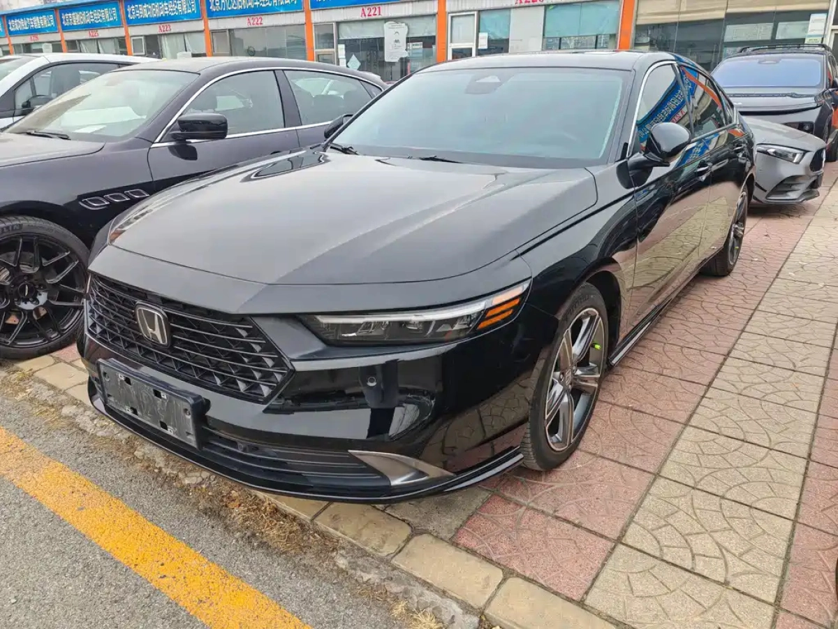 HONDA ACCORD  2025