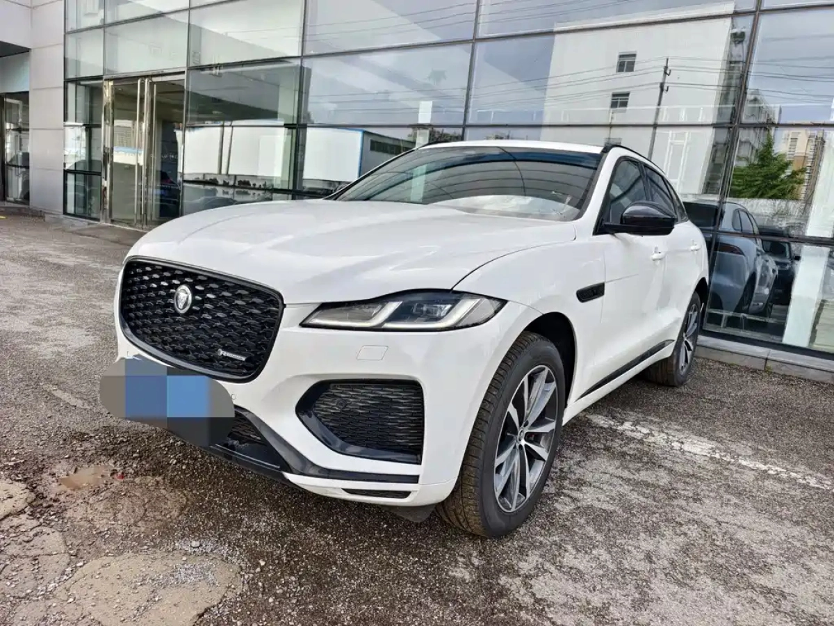 JAGUAR F-PACE