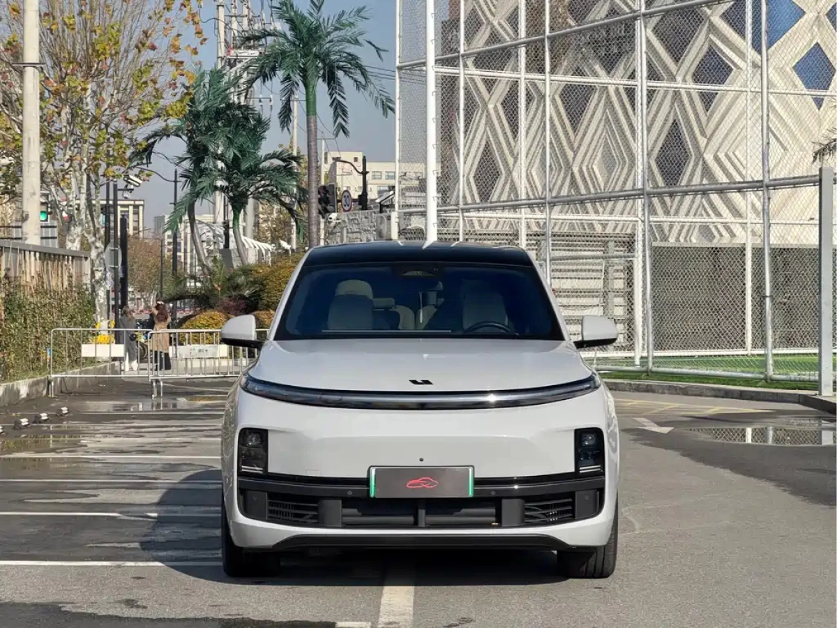LI AUTO L8