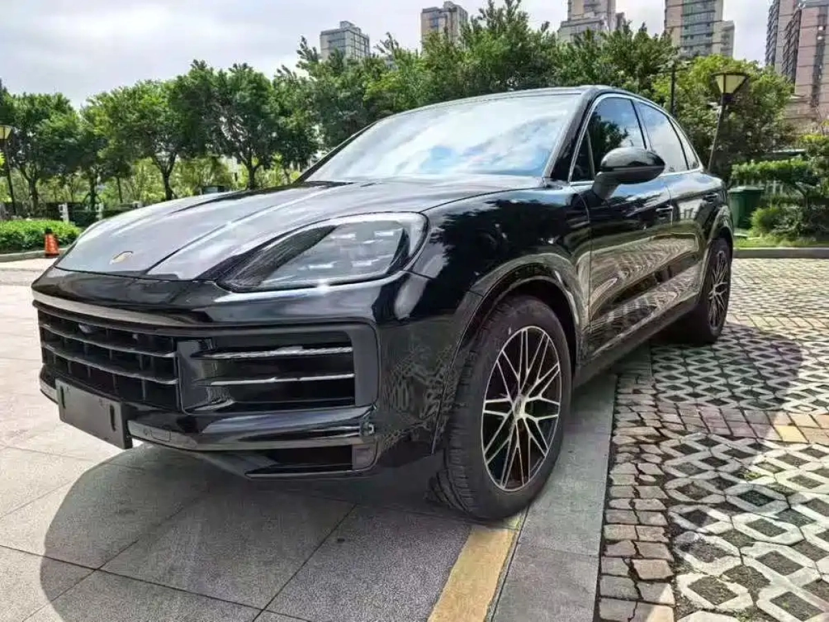 PORSCHE CAYENNE
