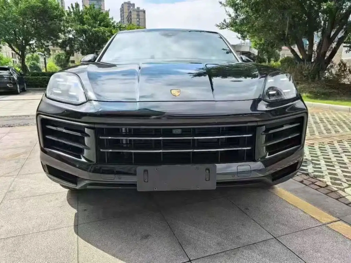 PORSCHE CAYENNE