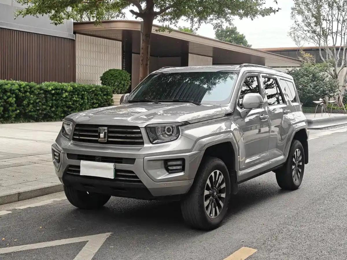 TANK 700 NEW ENERGY  2025