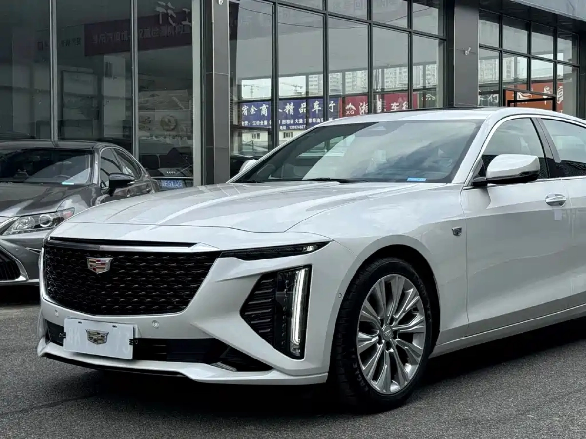 CADILLAC CT6