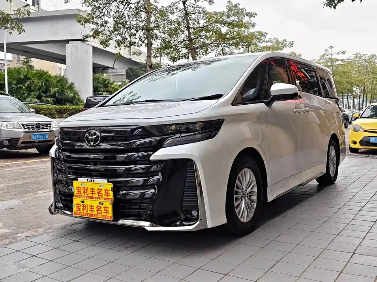 TOYOTA VELLFIRE