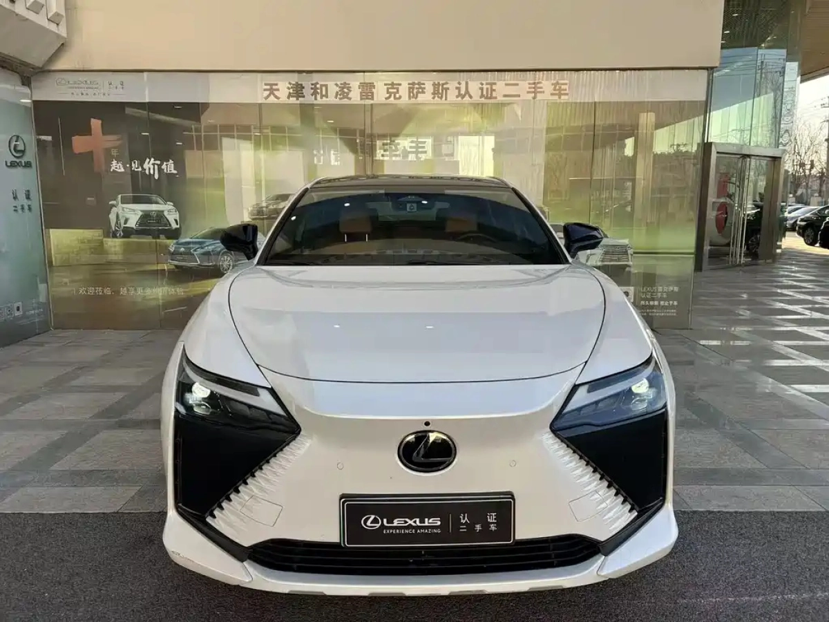 LEXUS RZ