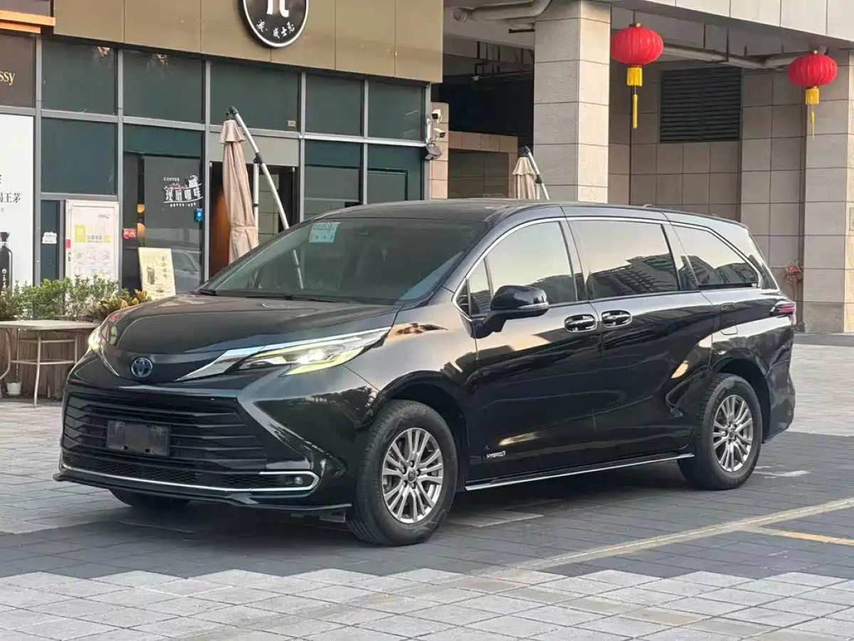 TOYOTA SIENNA  2022