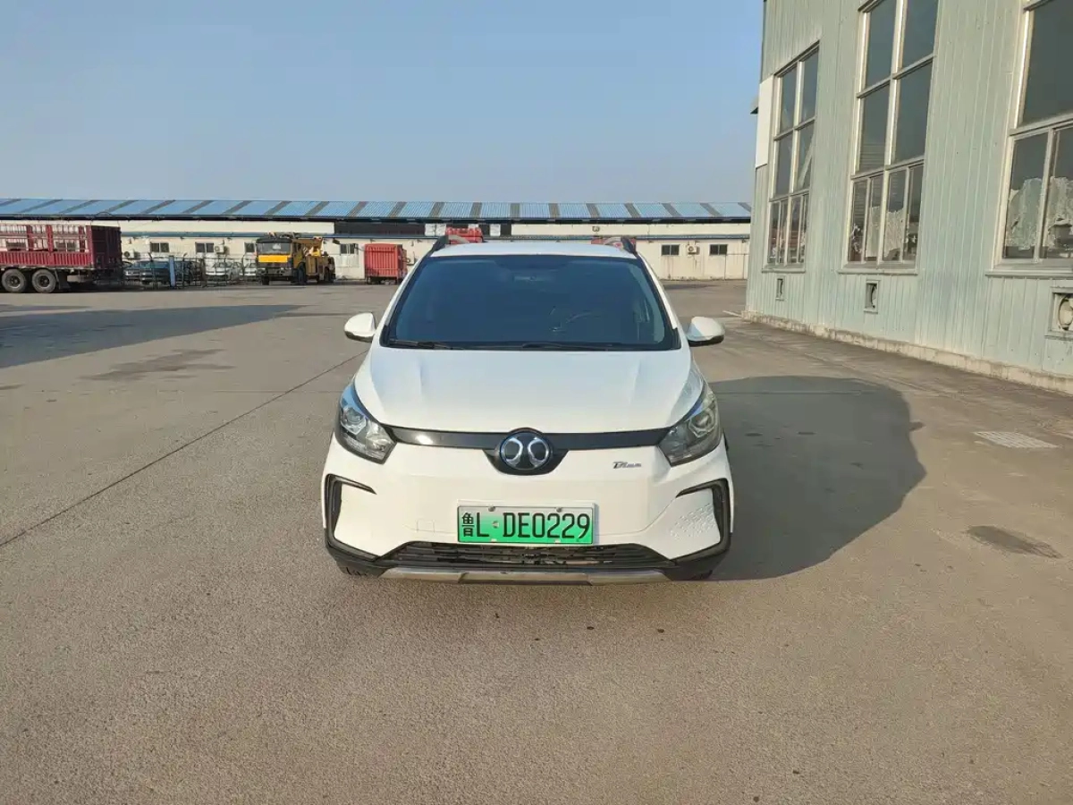 BAIC BJEV EC5  2021
