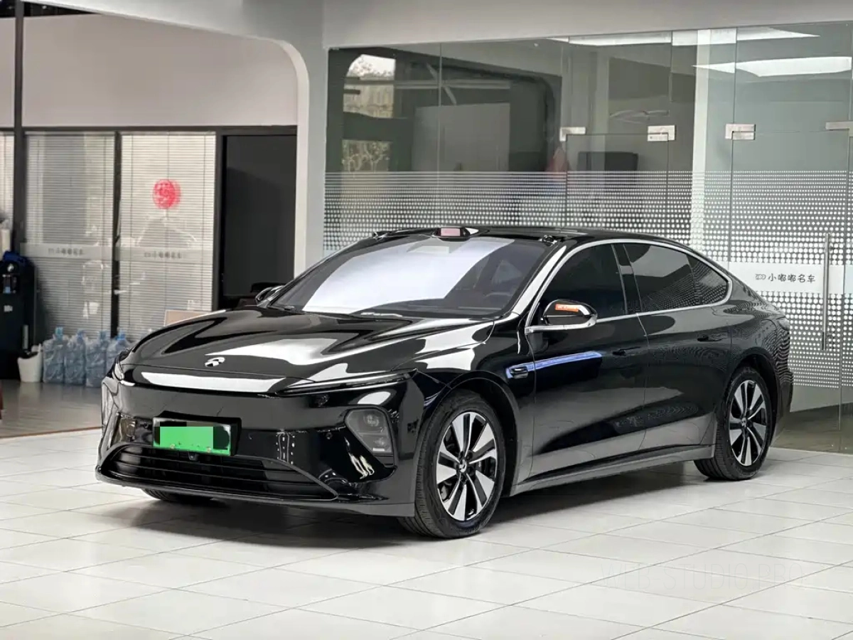 NIO ET7