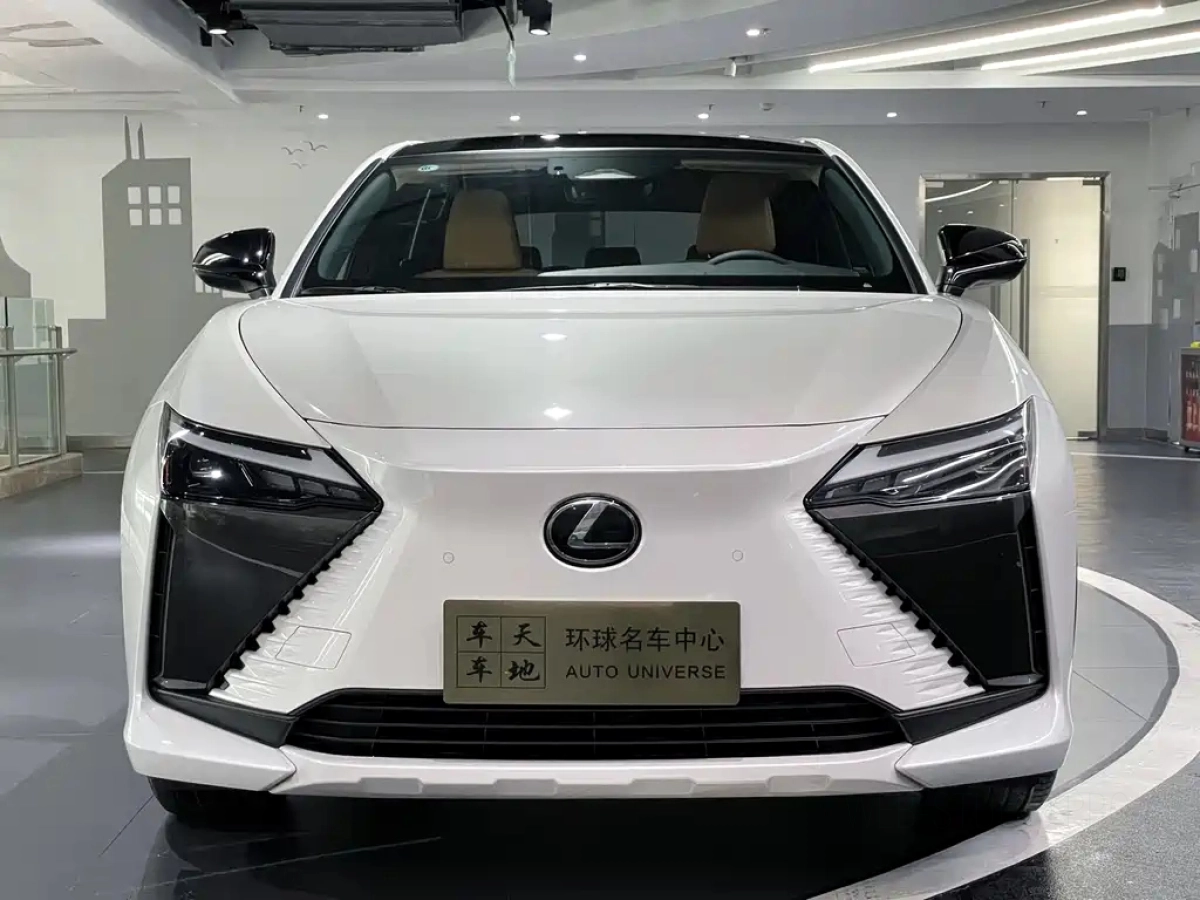 LEXUS RZ