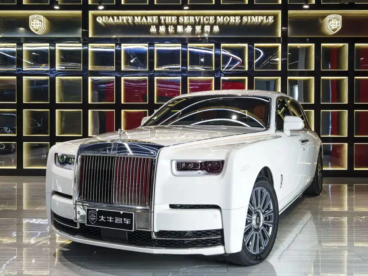 ROLLS ROYCE PHANTOM  2022