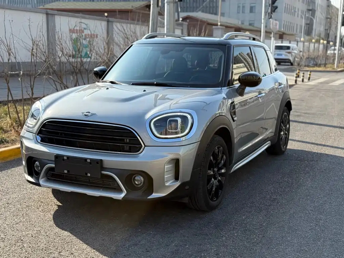 MINI COUNTRYMAN