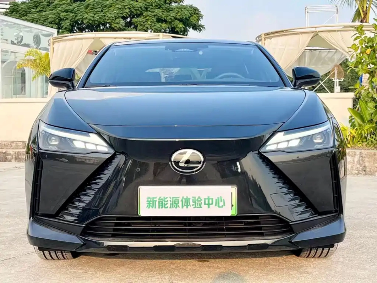 LEXUS RZ