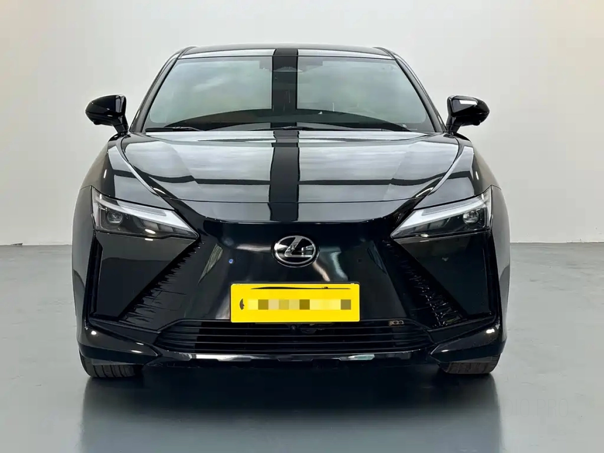 LEXUS RZ