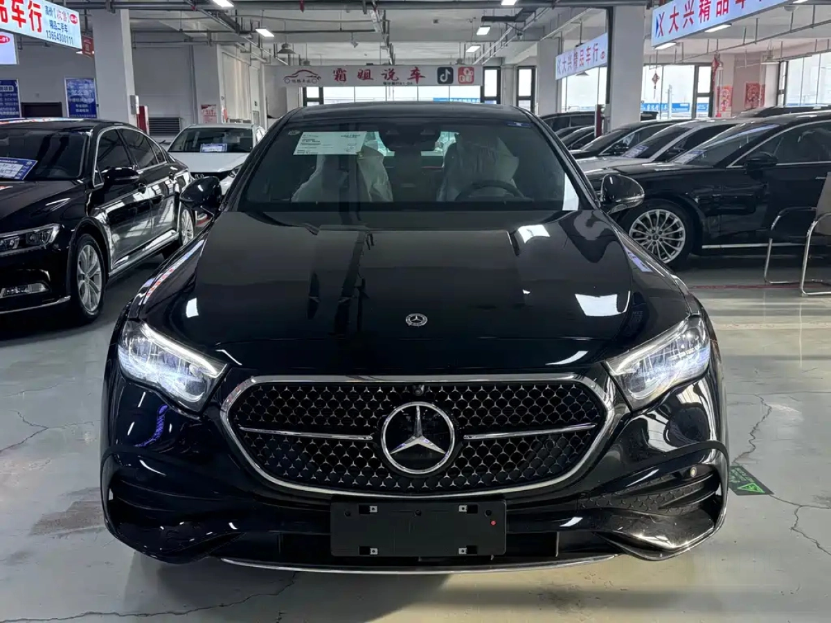 MERCEDES-BENZ E-CLASS