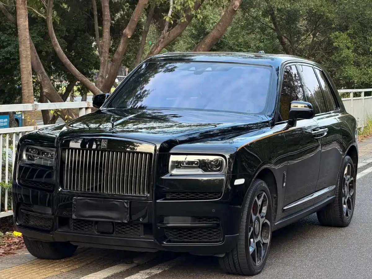ROLLS ROYCE CULLINAN  2025