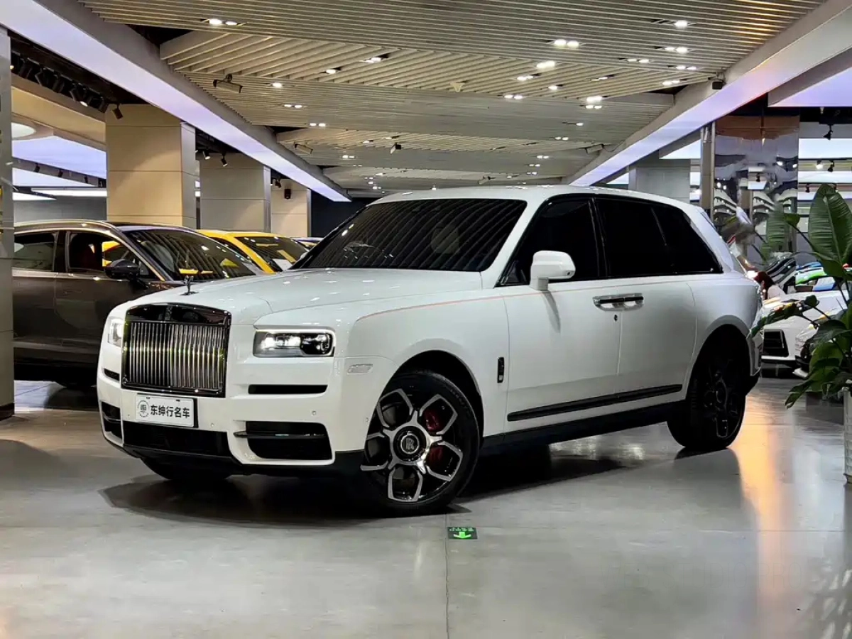 ROLLS ROYCE CULLINAN  2023