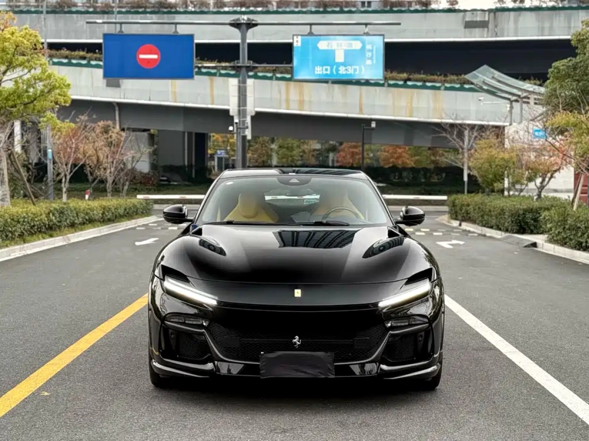 FERRARI PUROSANGUE  2025