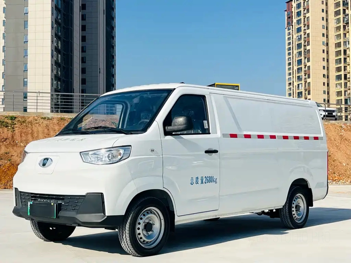 KARRY JIANGTUN E6  2025