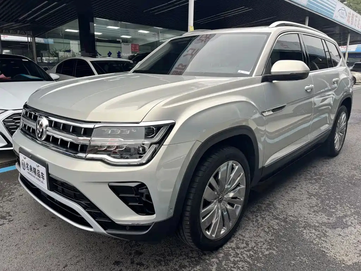 VOLKSWAGEN TERAMONT  2021