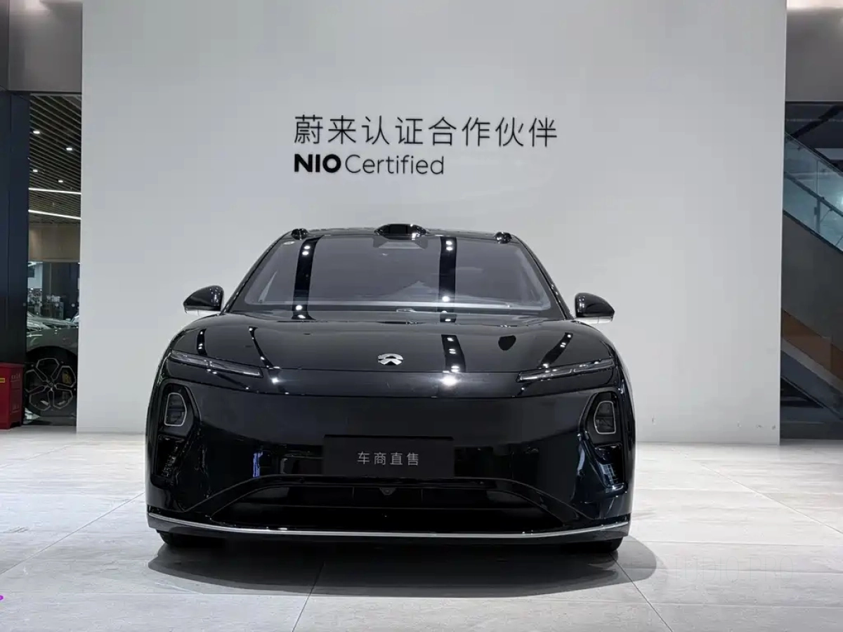 NIO ET9