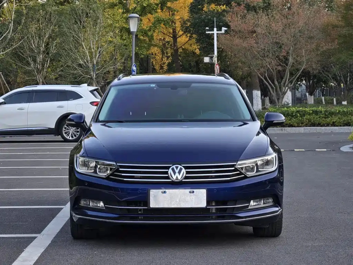 VOLKSWAGEN PASSAT VARIANT