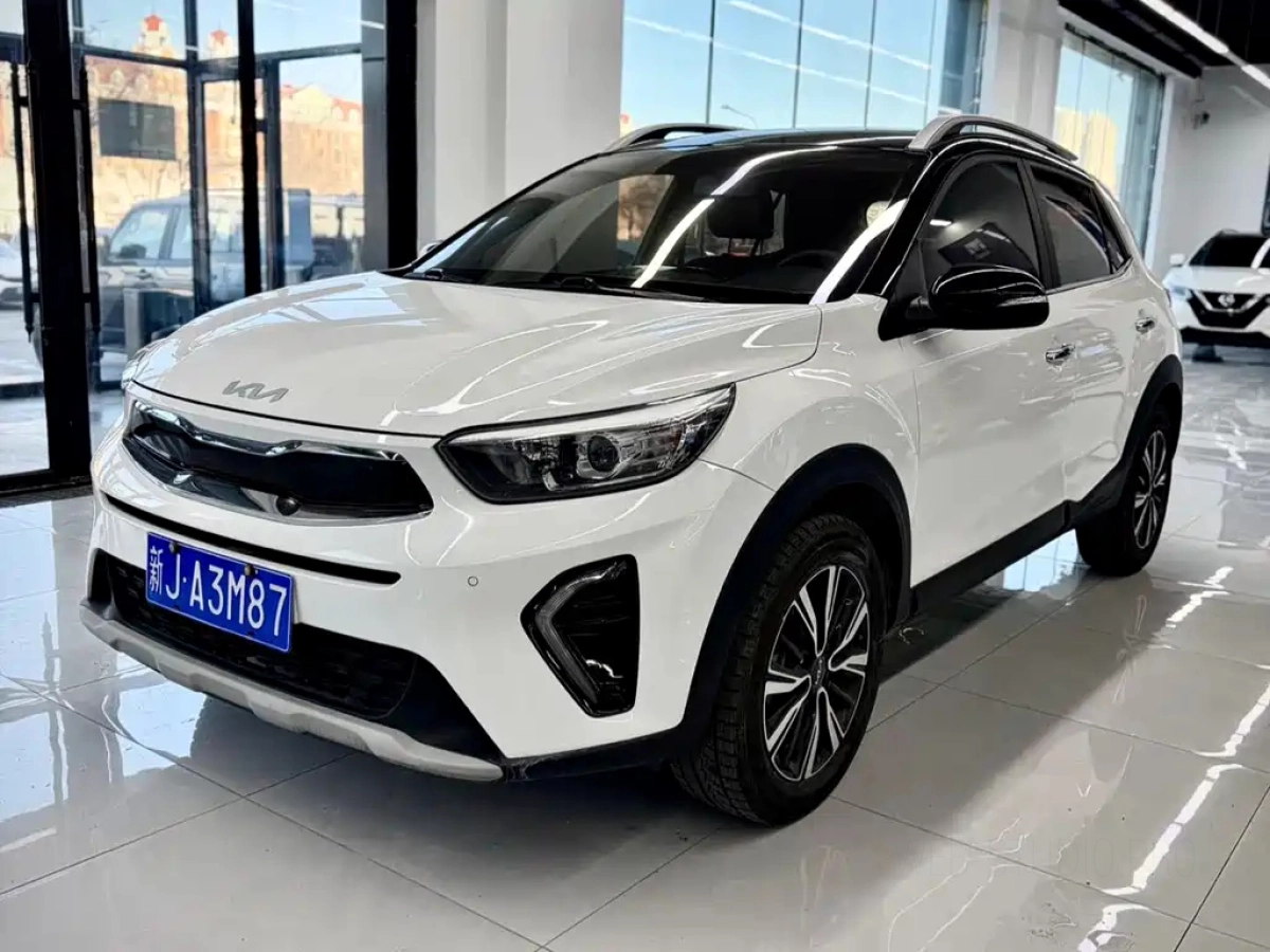 KIA KX1