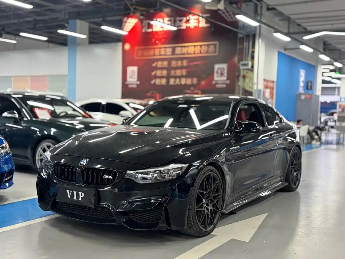 BMW M4  2019