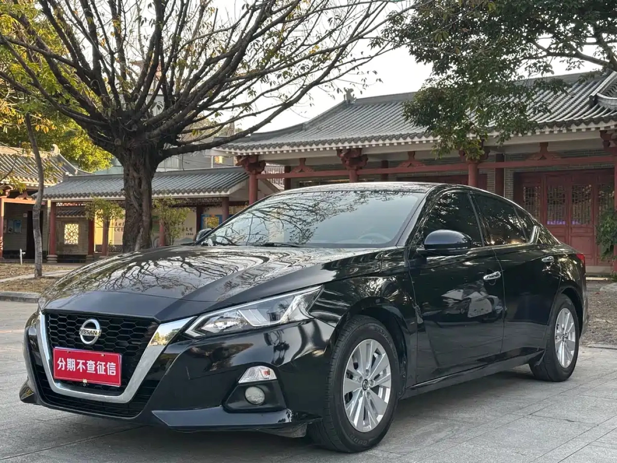 NISSAN TEANA