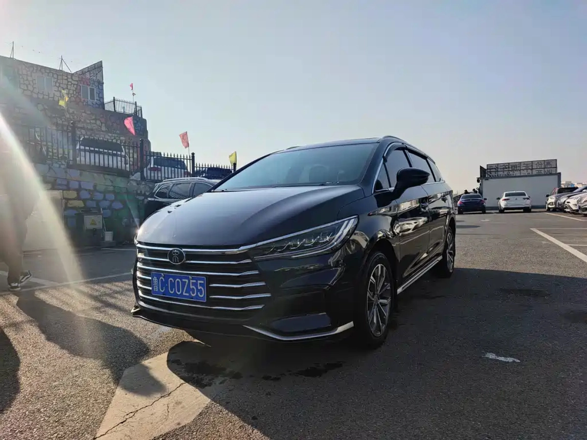 BYD SONG MAX  2022