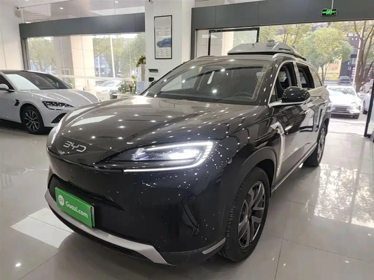 BYD SEALION 07 DM-I  2025