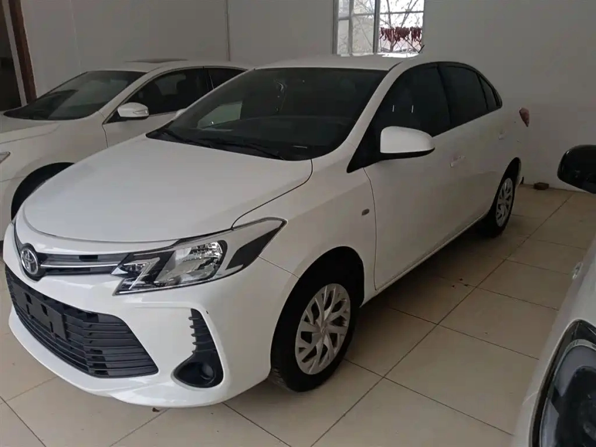 TOYOTA VIOS