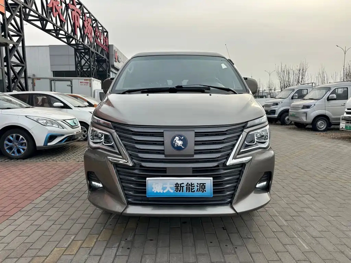DONGFENG LINGZHI M5EV
