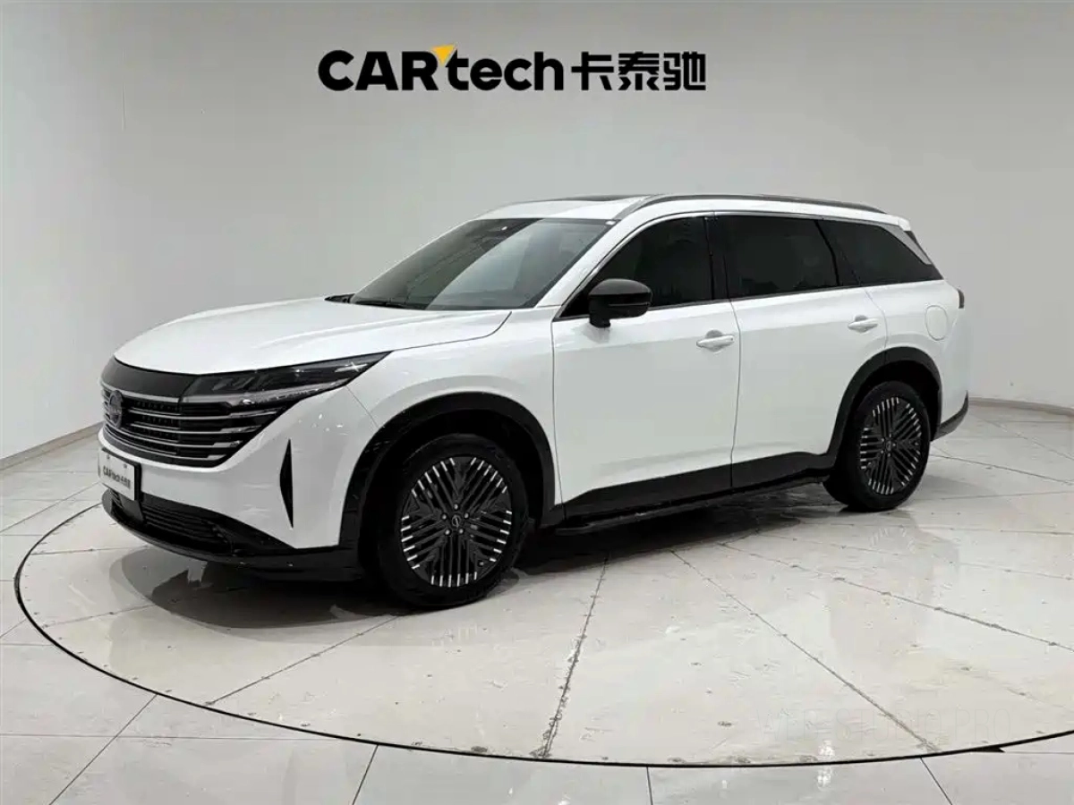 NISSAN PATHFINDER  2025