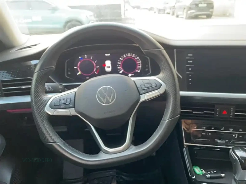 VOLKSWAGEN PASSAT NEW ENERGY