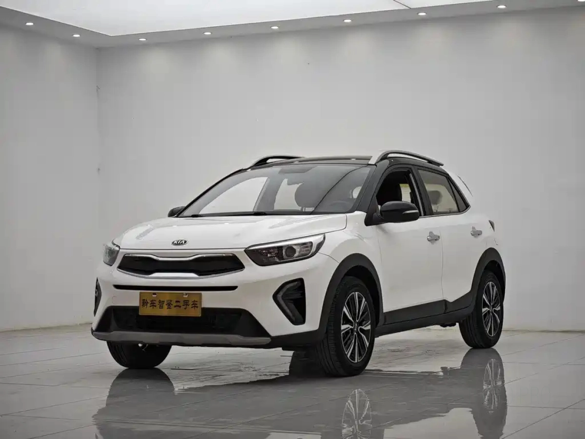 KIA KX1