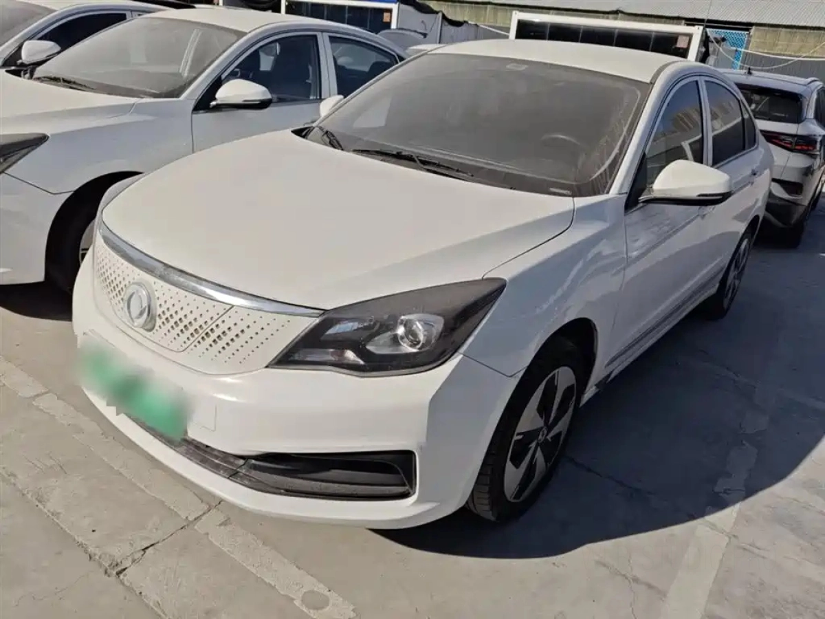 DONGFENG AEOLUS E70