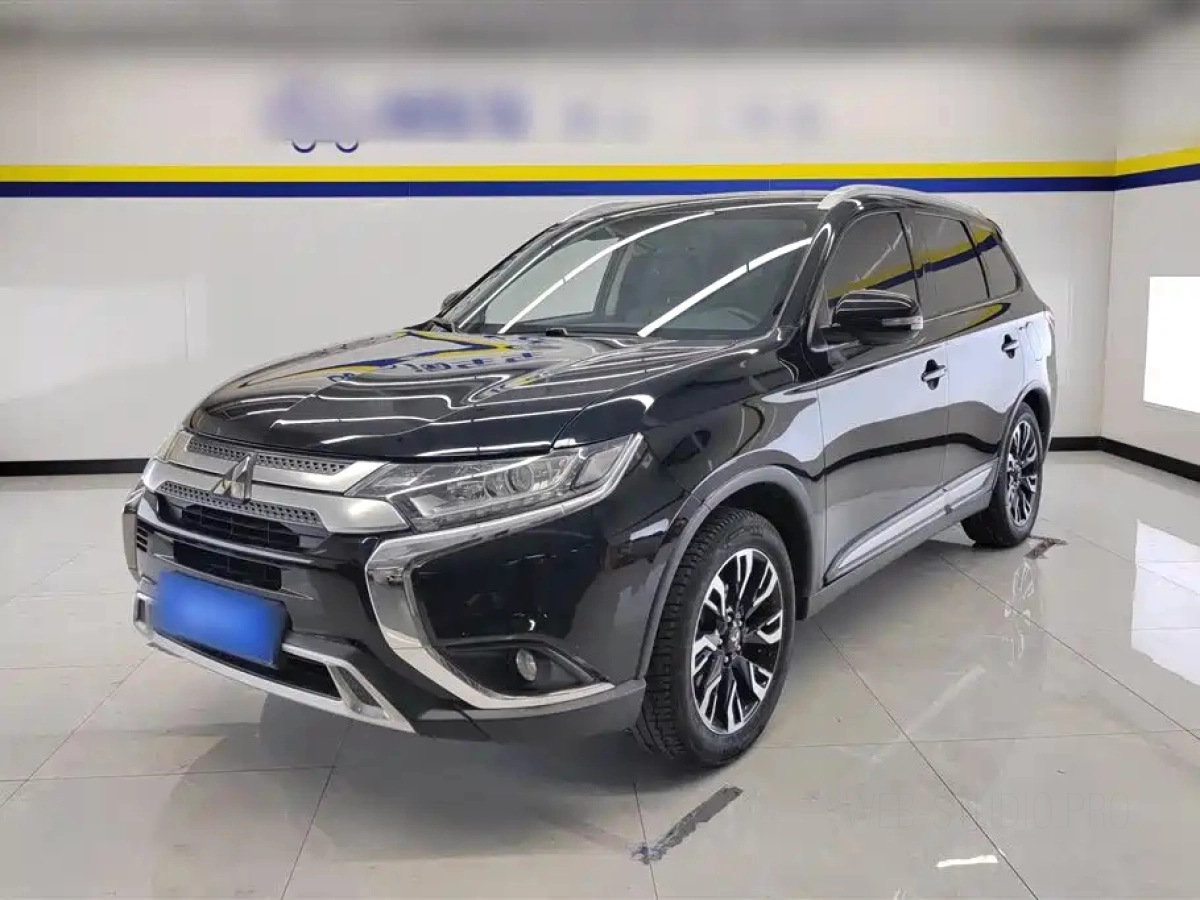 MITSUBISHI OUTLANDER  2021