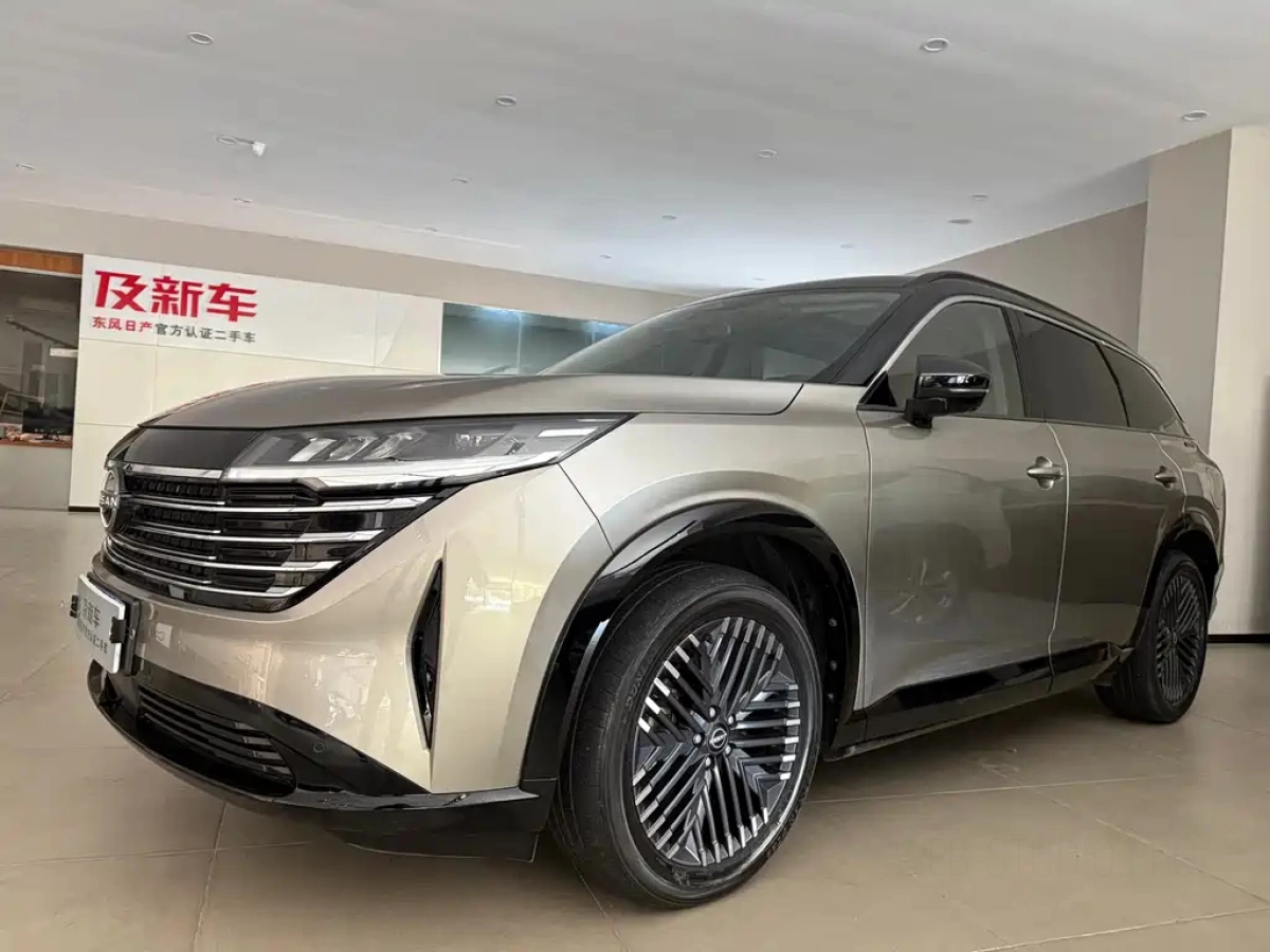 NISSAN PATHFINDER  2024