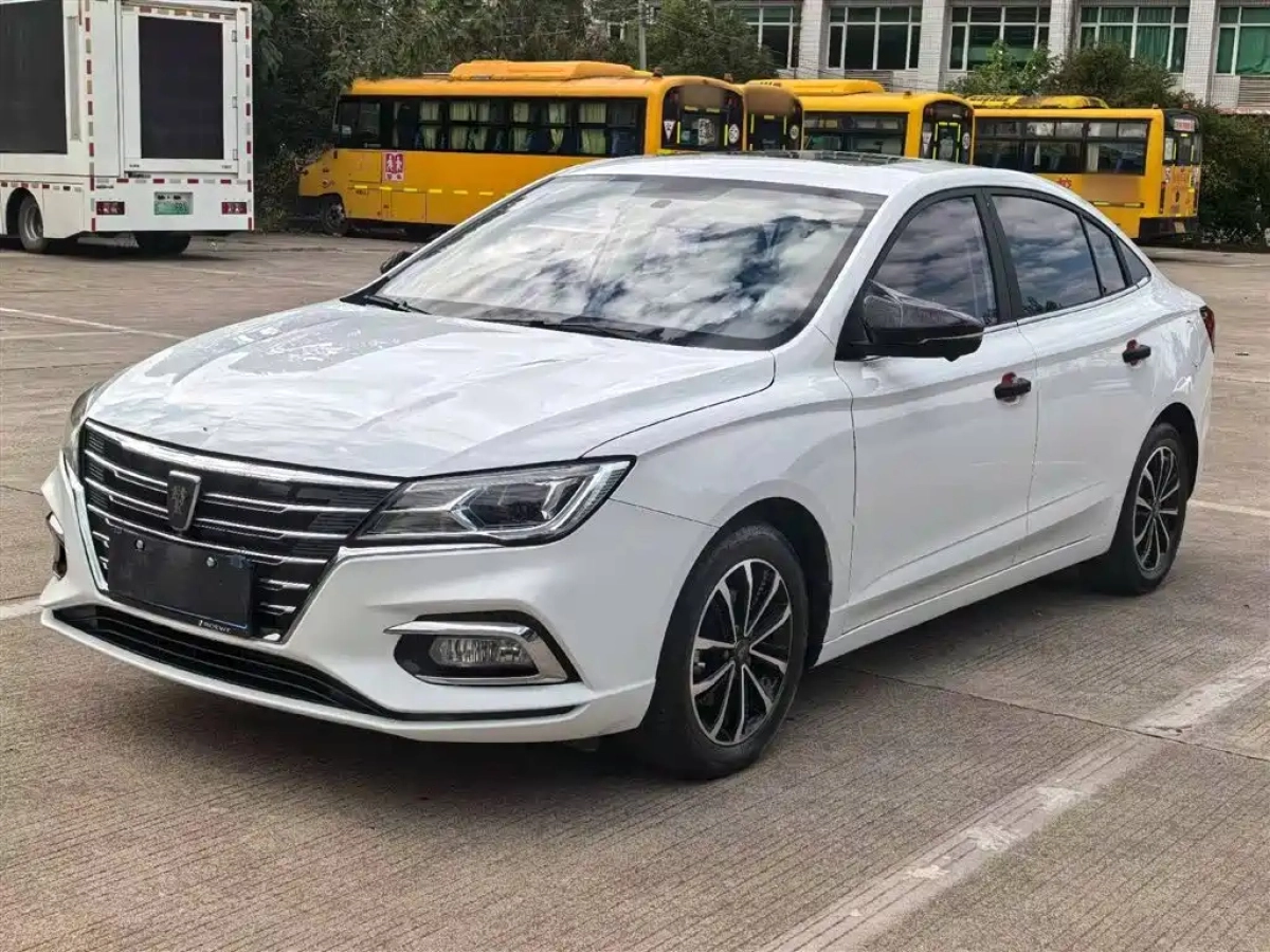 ROEWE I5