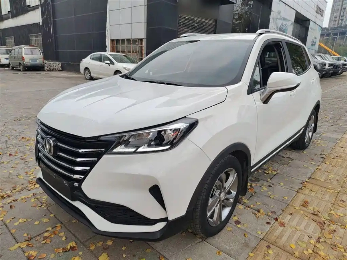 CHANGAN CS15
