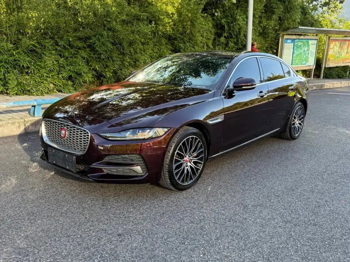 JAGUAR XEL  2020