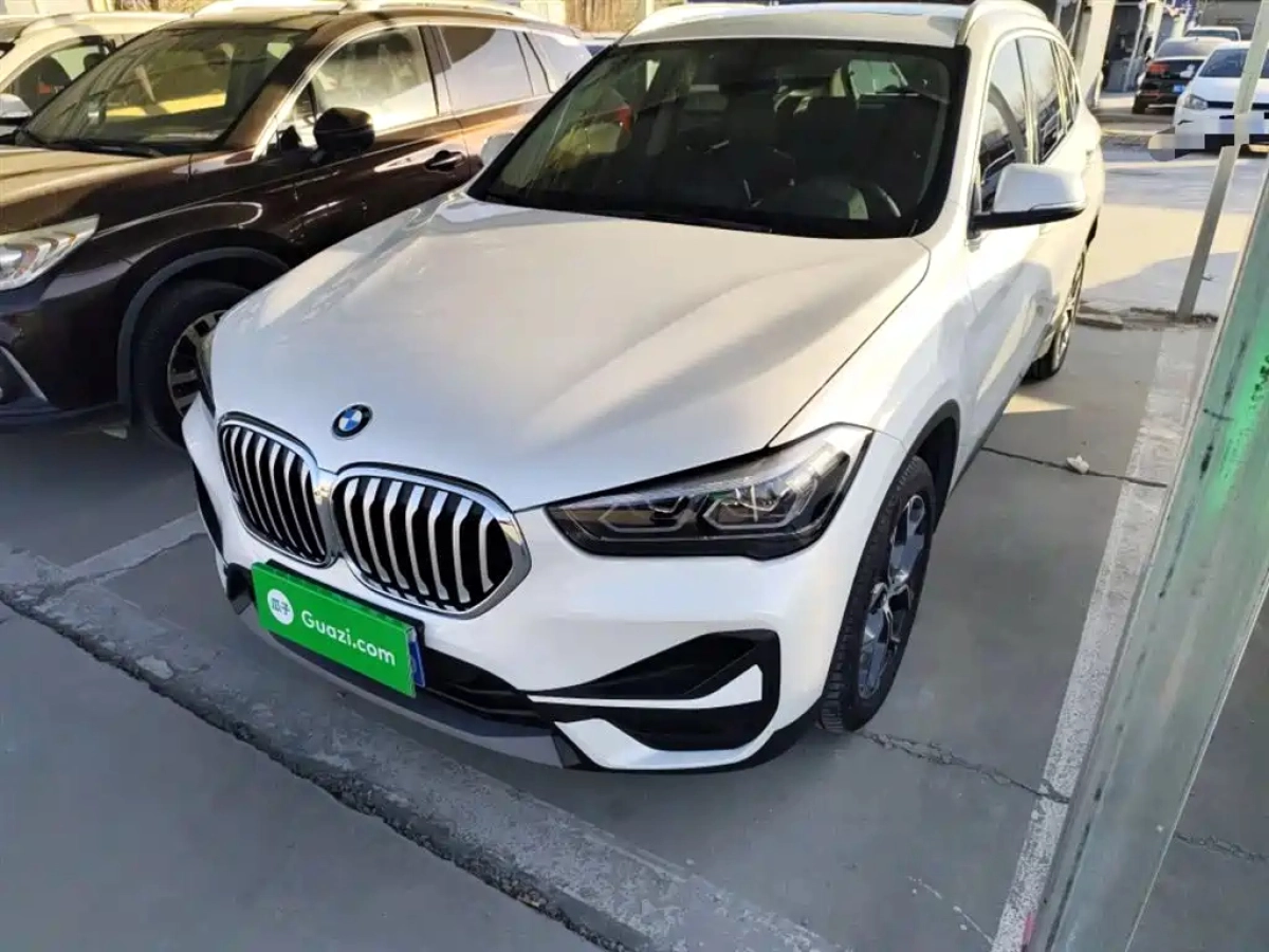 BMW X1  2022