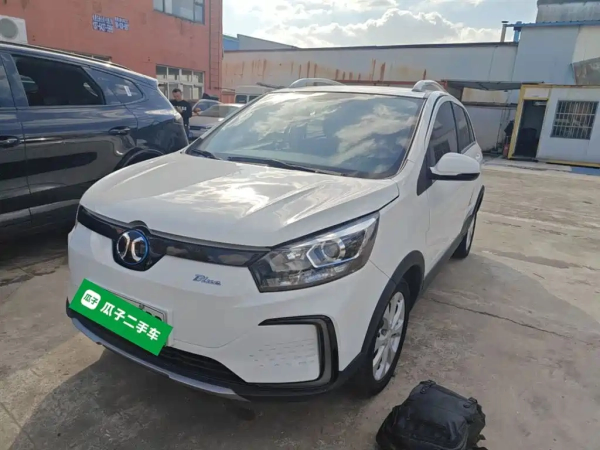 BAIC BJEV EC5  2021