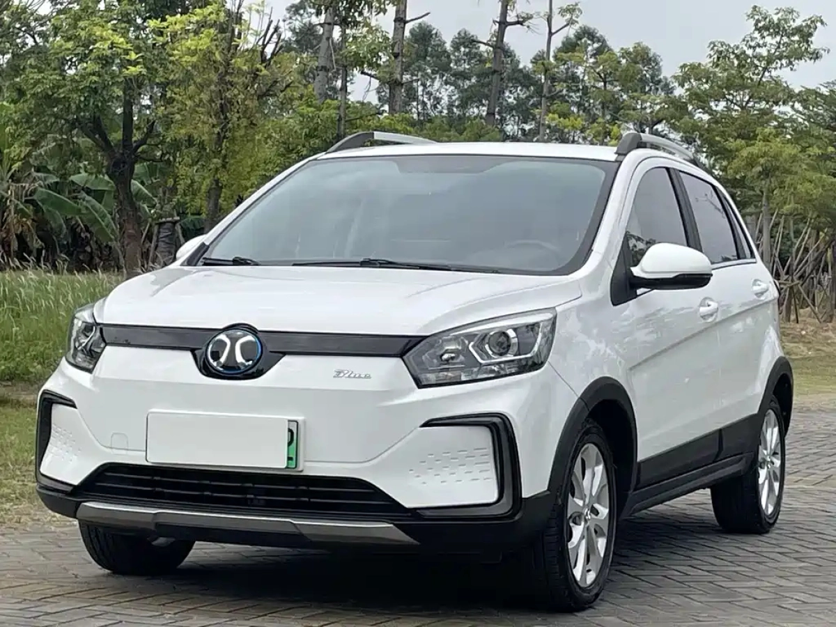BAIC BJEV EC5
