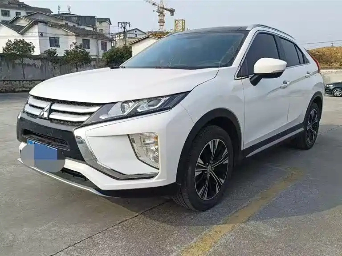 MITSUBISHI ECLIPSE CROSS  2019